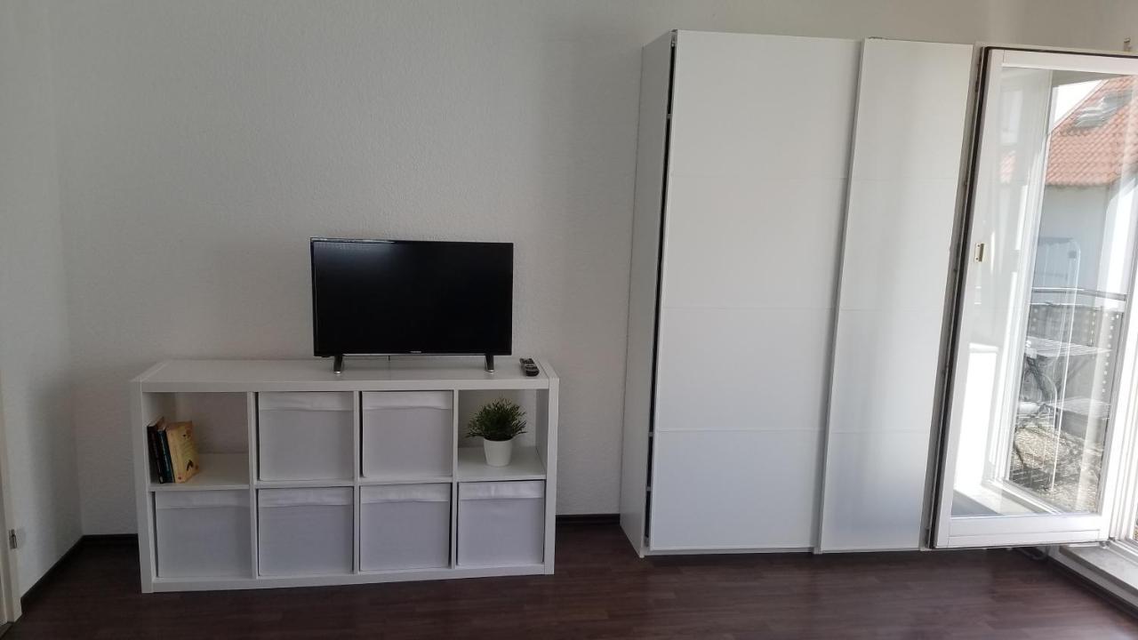 Ferien- Und Businessapartment I Modern Mit Wlan Und Parkplatz Nahe Zentrum, Automobil- Und Tech-Firmen, Messe Renningen Exteriér fotografie